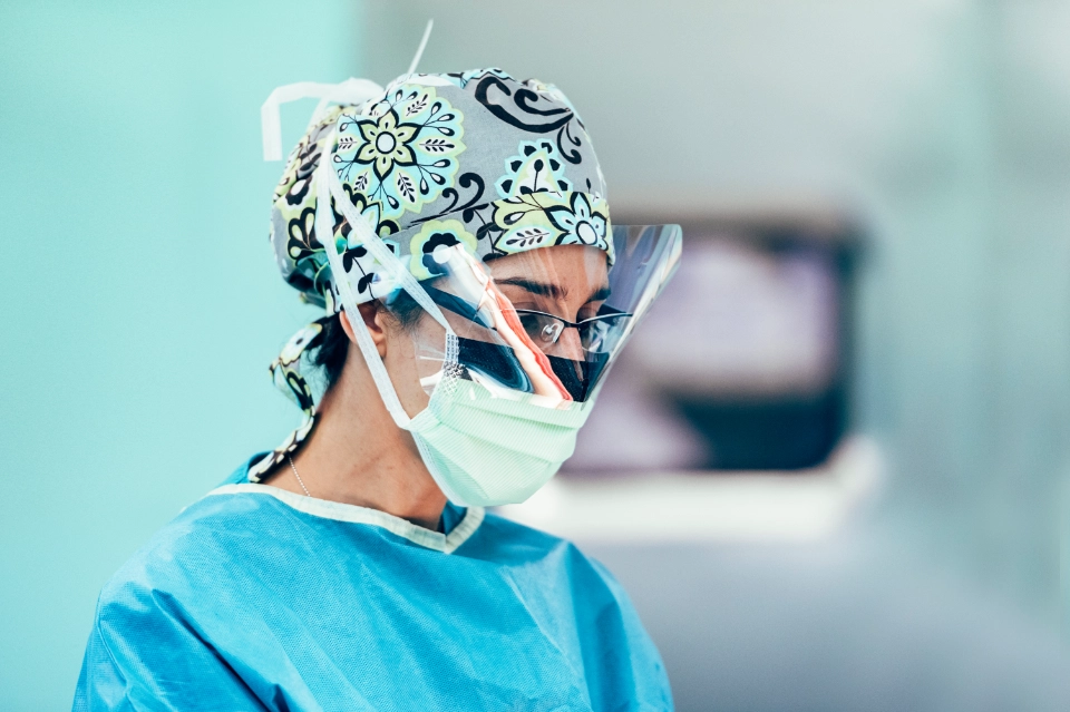 medico-cirujano-actividad